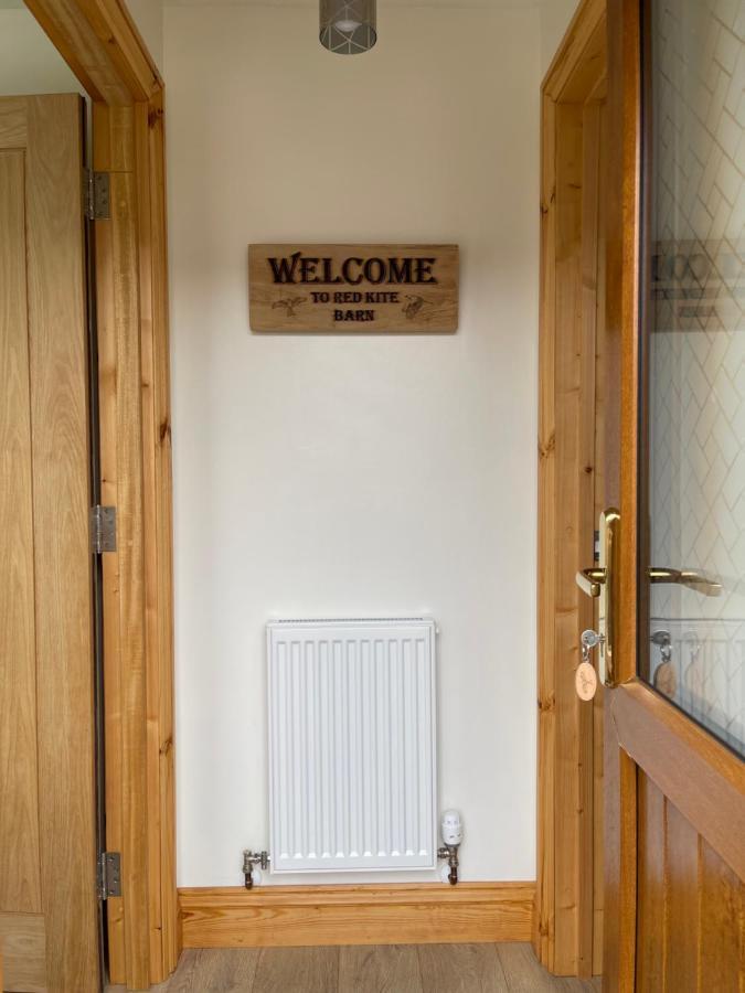 Red Kite Barn Villa Ammanford Luaran gambar